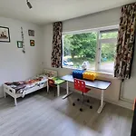 Fijn Gezinshuis Om Te Vieren Harderwijk