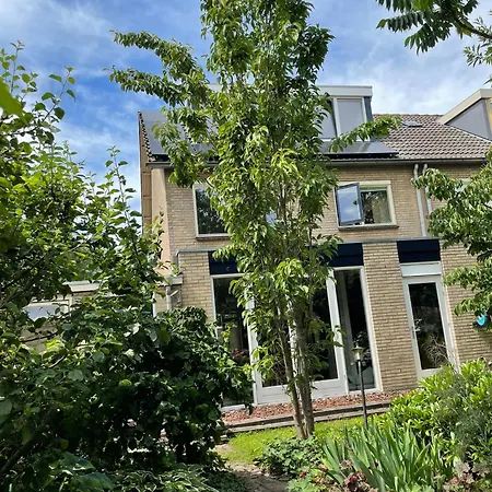 Fijn Gezinshuis Om Te Vieren