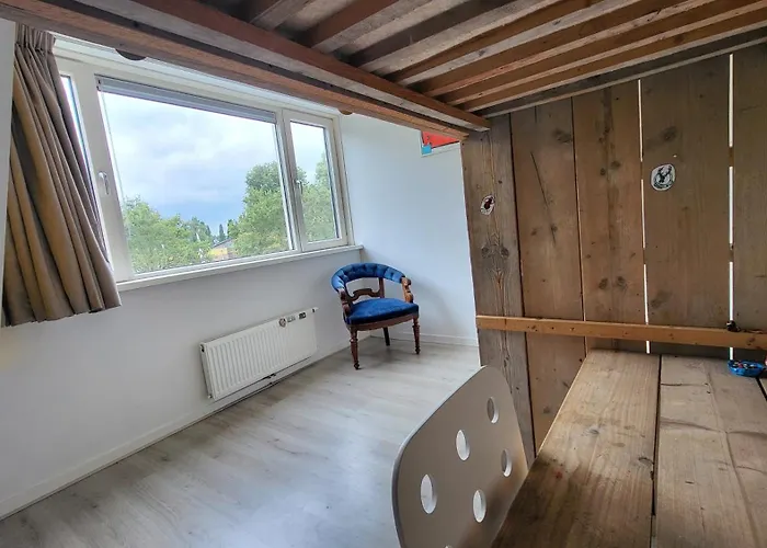 Fijn Gezinshuis Om Te Vieren * Harderwijk