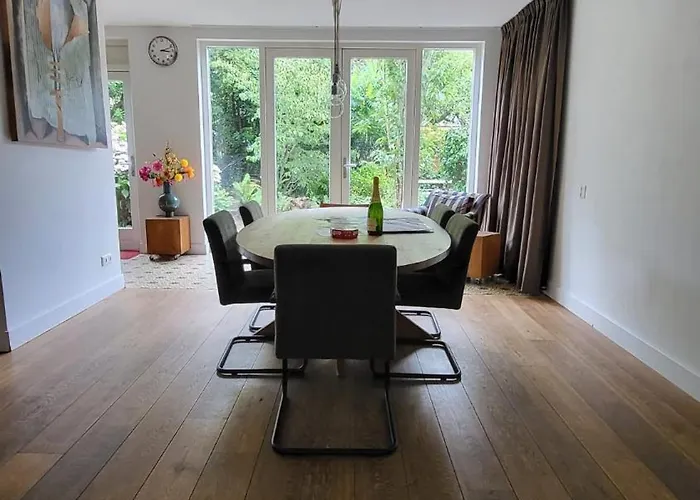 Fijn Gezinshuis Om Te Vieren * Harderwijk